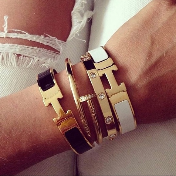 White Enamel H Clic Bracelet in Gold - Picture 6 of 6